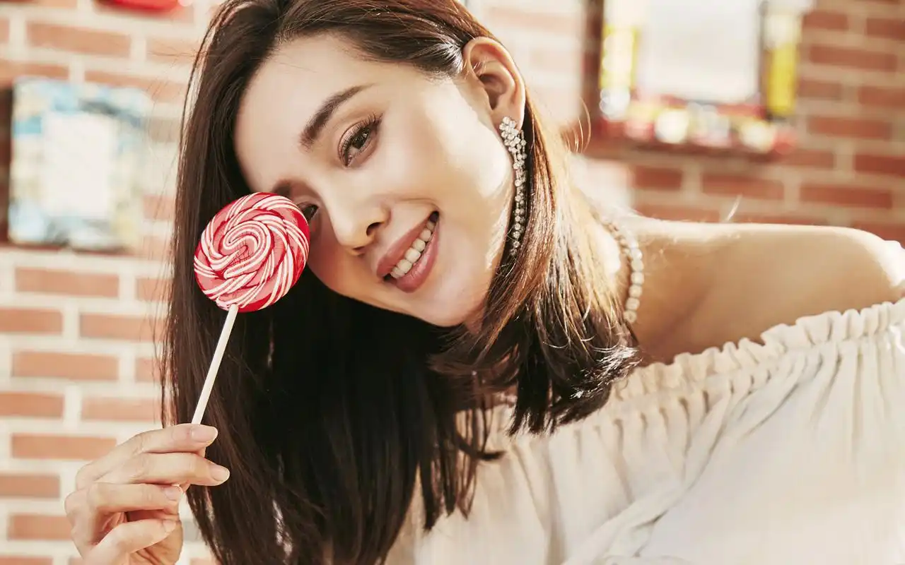 刘诗诗时尚性感唯美写真图片桌面壁纸