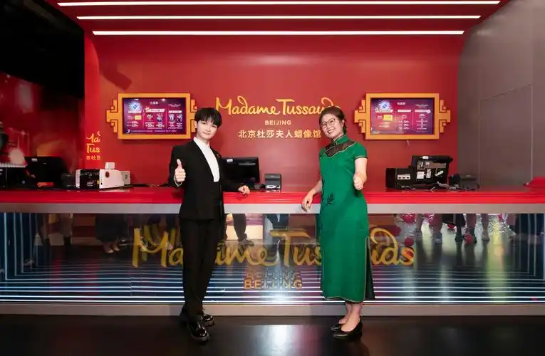 周深蜡像入驻北京杜莎夫人蜡像馆(北京杜莎夫人蜡像馆旅游) - 联途
