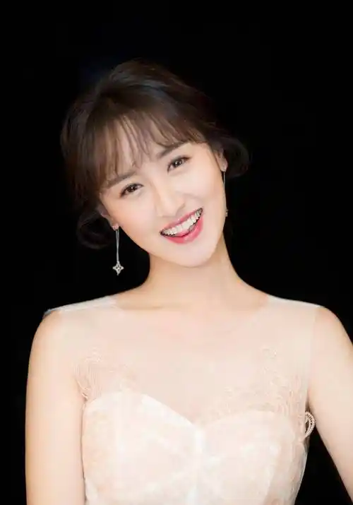 这小姑娘好好看,袁冰妍的颜值你打几分?喜欢褚璇玑和莫山山