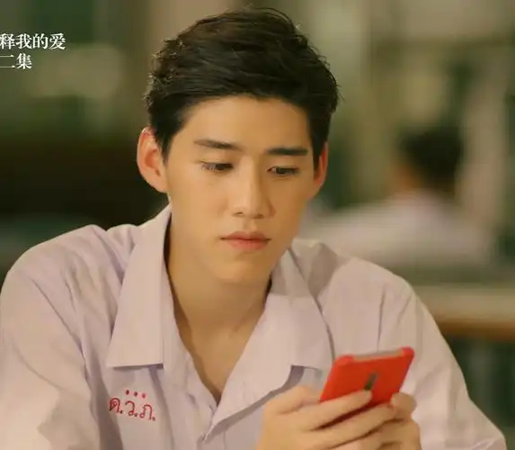 【盘点】从泰剧里看到的几个高中校服细节大不同.