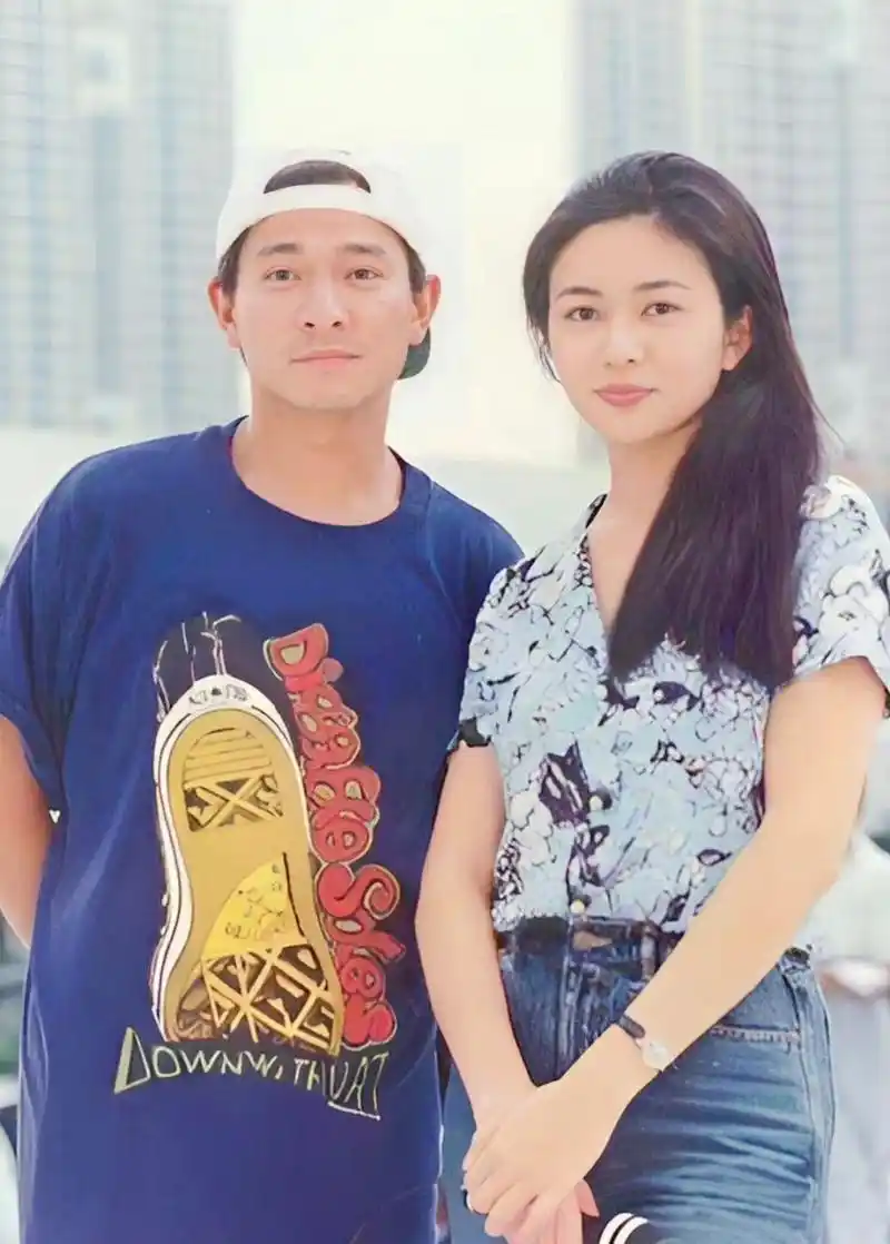 刘德华和关之琳年轻时的照片,帅哥美女!