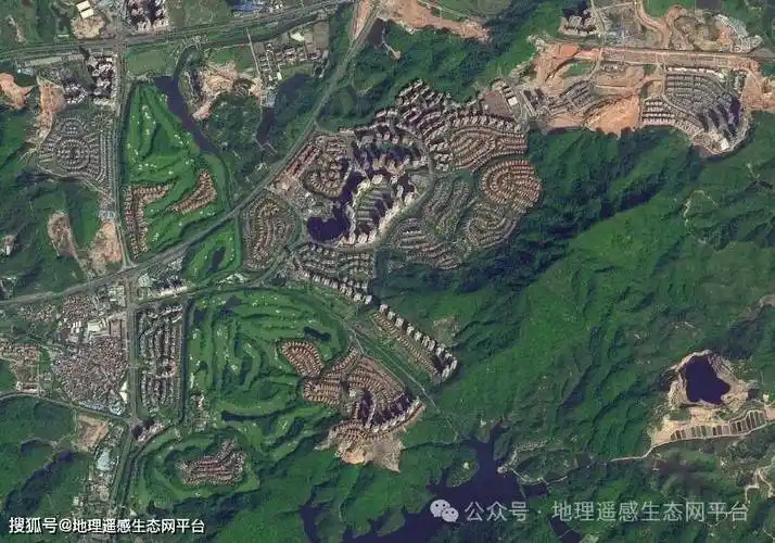 中国资源卫星应用中心公布的卫星标准数据产品级别如下:卫星标准数据