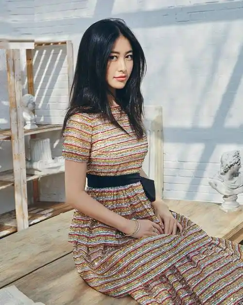 朱珠的四段感爱情,曾和世界顶级富豪相恋,靠性格征服了4位男人_女人