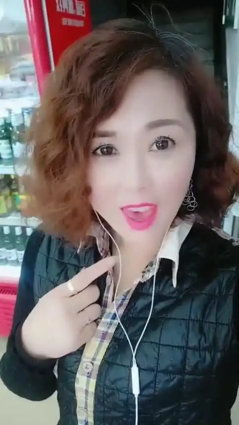 这要是我老婆就好了,唱歌这么好听,而且特别有女人味