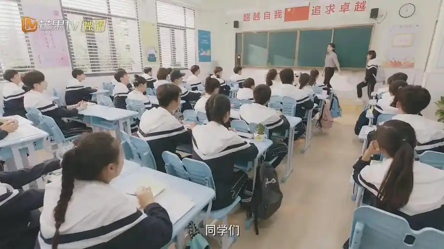 《时光与你都很甜》青春校园剧