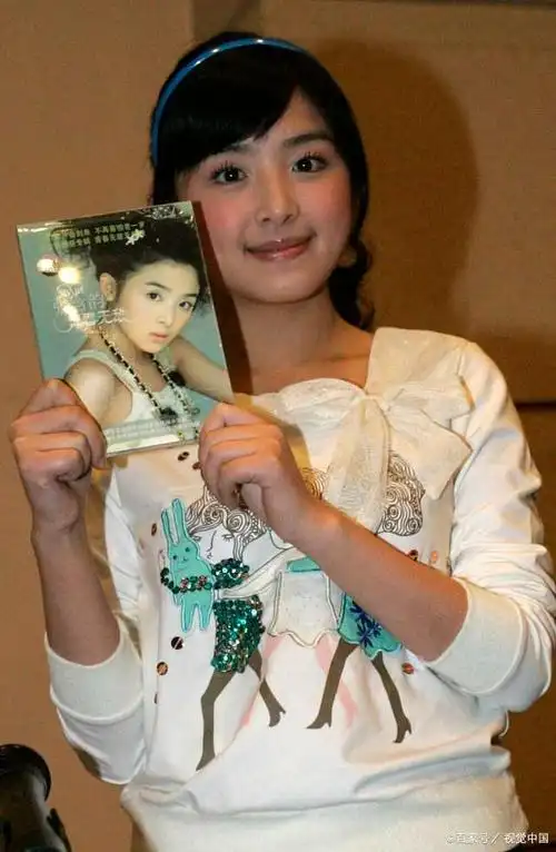 张含韵哪年参加超女的