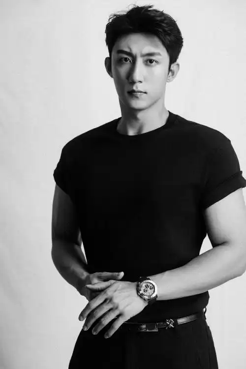 黄景瑜维和防暴队