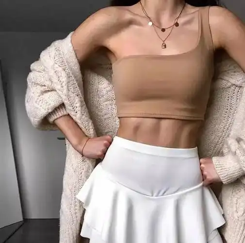 女生必须用器械才能练出马甲线吗