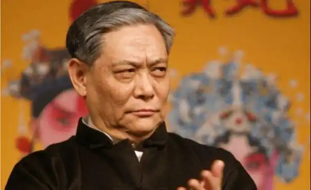 3岁女儿意外打翻暖水瓶烫伤了张学津,导致张学津感染c肝病毒|宋佳