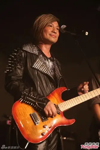 叶世荣台北开唱