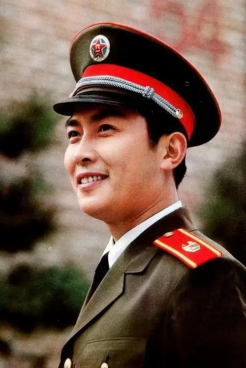 唐国强|华表奖这一夜,94岁的田华,撕开了唐国强夫妇的"遮羞布" _孙涛