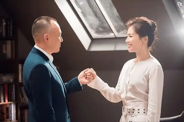 他们的生活真的是羡煞旁人.然而,近日,却传出了刘涛婚变的消息.