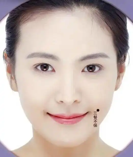 一般嘴角有痣为富贵痣,这样的人,在事业上也为权势的特征,善于 - 抖音