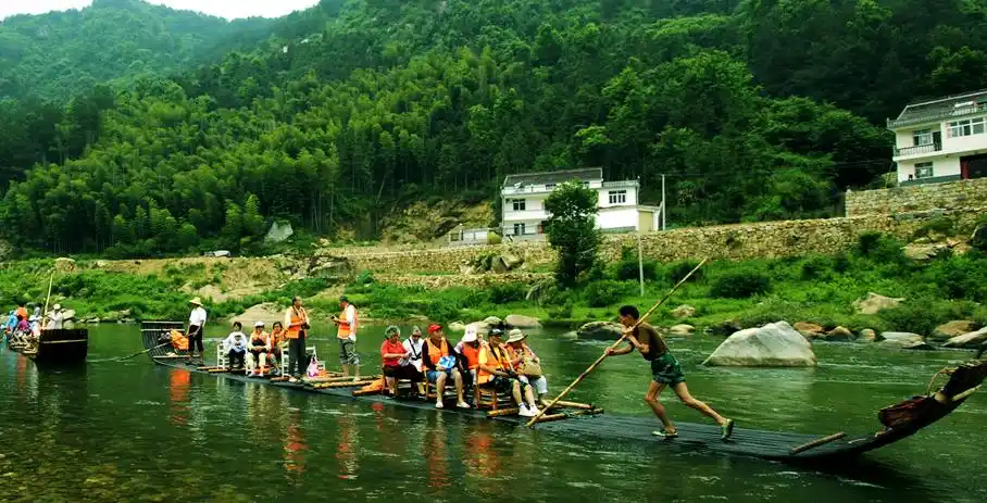 炎炎夏日,唯有漂流才能清爽