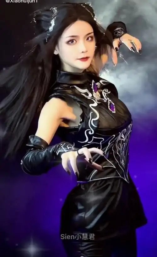 这是小慧君cos 的斗罗大陆真人版,这不是电视剧是cos .