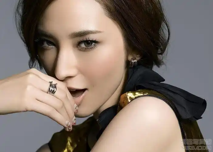 吴佩慈写真图片-自制1280x1024壁纸.高清大图-明星写真馆n63.com