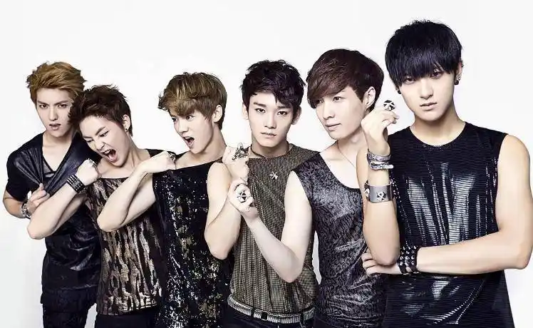 浅谈国外实力男团exo,出道九年获赞无数,用实力征服所有观众_张艺兴