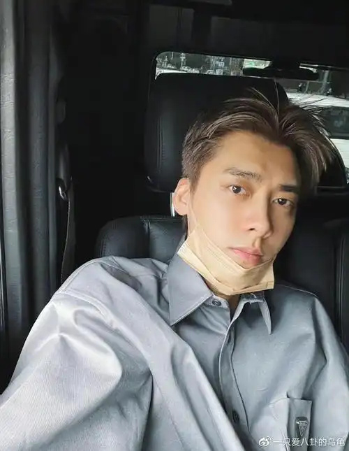 服务过李易峰的女人爆料体力很差一不小心就会马上风