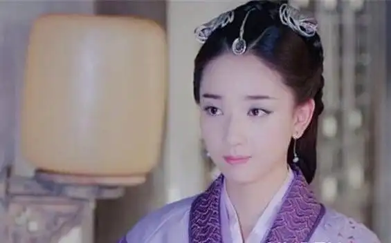 《烈火如歌》这部电视剧小编最喜欢的人就是如歌的丫鬟薰衣了,她表现