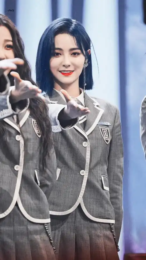 青春有你2决赛夜 许佳琪