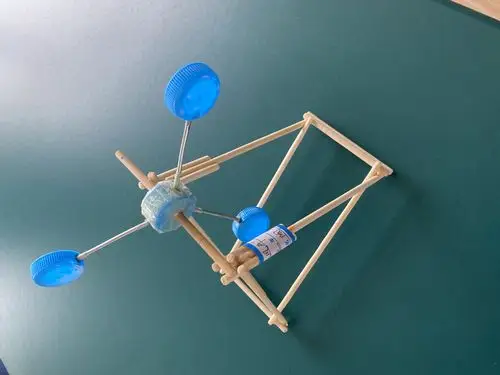 "旧物改造,变废为宝"活动获奖作品展——先锋镇中心小学