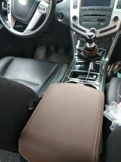 【图】改装第一篇扶手箱中央通道_比亚迪s6论坛_汽车之家论坛