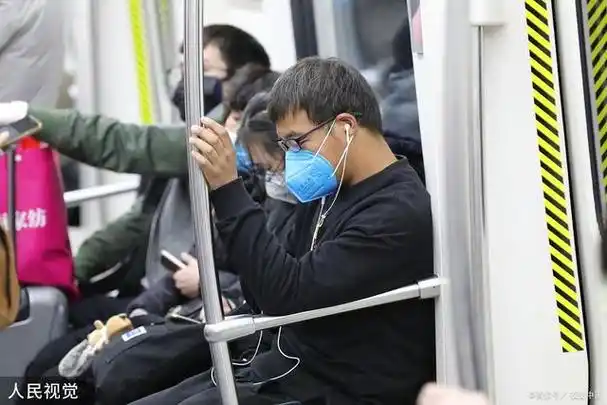 坐地铁是否强制戴口罩最好还是明确一点