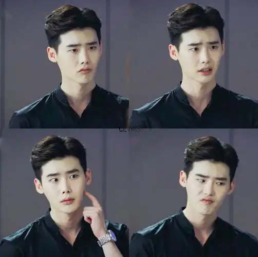 李钟硕韩孝周w两个世界