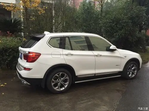 这样好看吗!还是上面贴白色