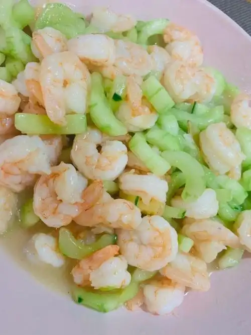黄瓜炒虾仁(1/2)