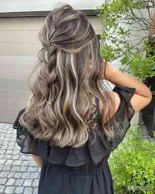 挑染刘海图片大全齐刘海挑染图片