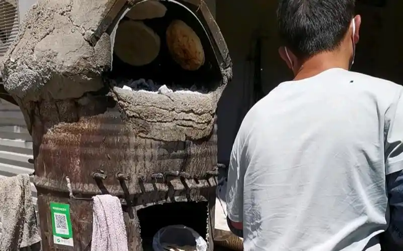 地道的山东吊炉烧饼