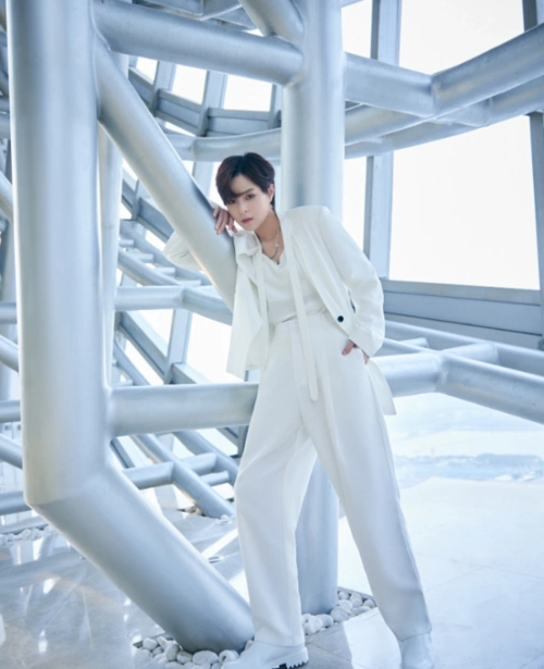 中性化穿搭就服杨芸晴穿西服帅出天际男生都不一定能比得过