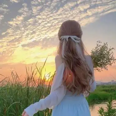 唯美氛围感女生背影头像图片