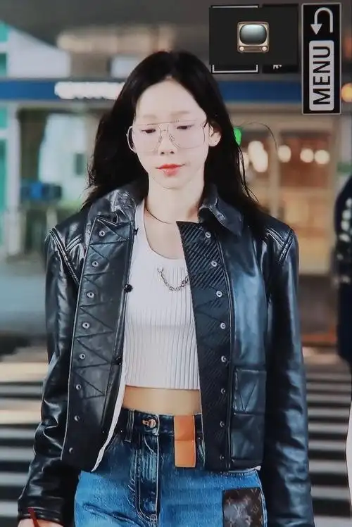 金泰妍lv品牌代言人#泰妍 太妍#金泰妍机场#231004 抵达韩国饭拍预览