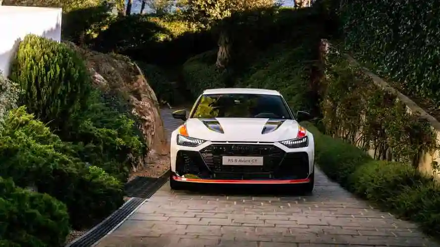 【高清多图】不再低调,中国限量66台,奥迪rs 6 avant gt来了