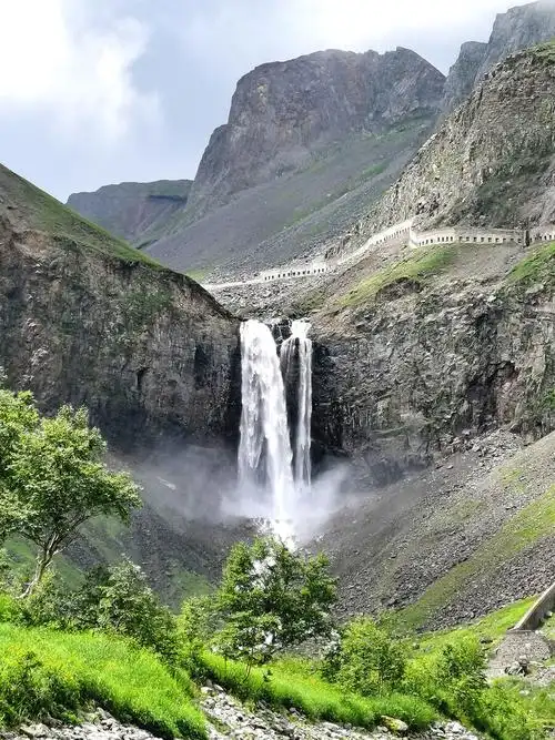 长白瀑布!手机随拍! - 长白山二哥 - 图虫