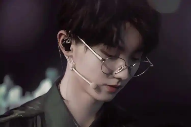 马嘉祺高质量横屏壁纸②