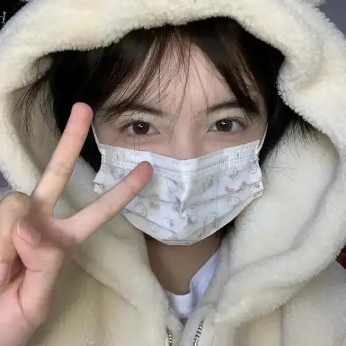 17岁同一个女生真人超好看戴口罩可爱头像(精选多张)图片