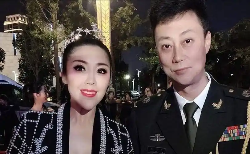 优秀演员耿为华:被粉丝倒追,宠妻15年被弃,与女儿抱头痛哭_郑佳_婚姻