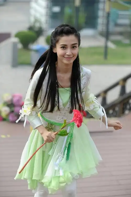 angelababy  奔跑吧第一季