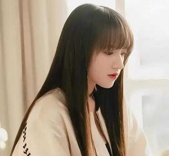 颜值美女程潇元气满满才华横溢未来可期