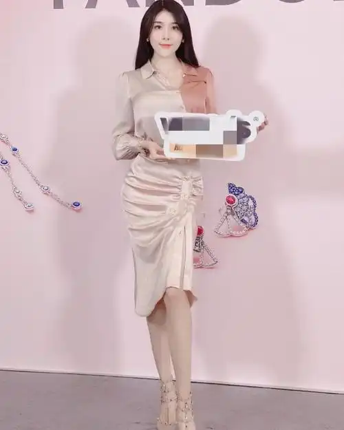 山西大妞刘太阳凭一己之力靠身材火爆网络