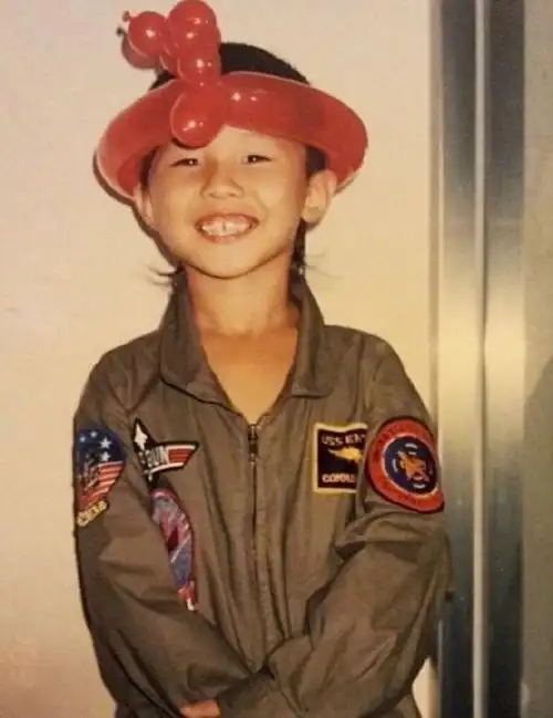 权志龙超话分享一组照片——你没看过的权志龙小时候合集好奶好可爱!