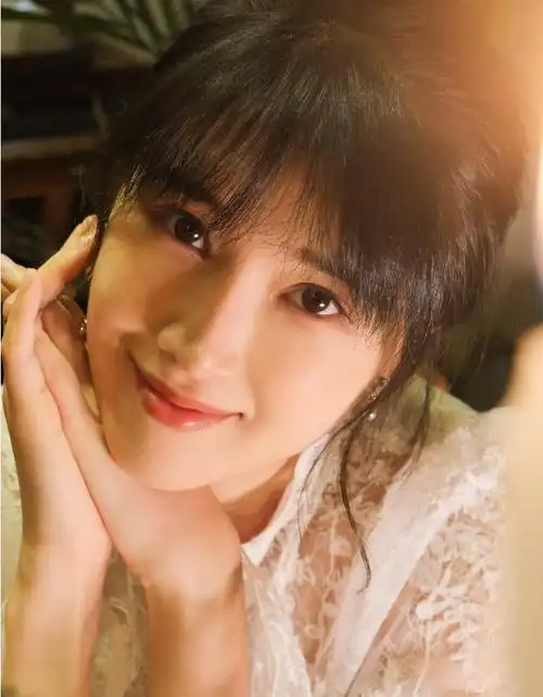 母亲是如萍继父是刘之冰有他们兜底32岁奚望官宣离婚爱自己