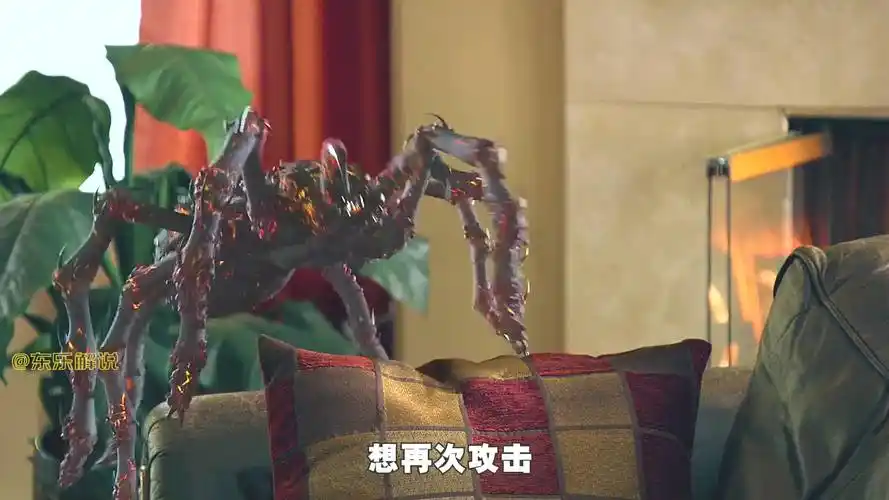 蜘蛛变异成精,不吐蛛丝吐岩浆,到处袭击人类,科幻惊悚片