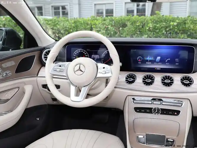 白色奔驰cls 2020款 cls 300动感型内饰中控高清图片(1/41)_网上车市