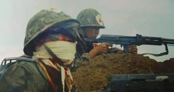 86年老山战役军长把当地茅台买光给战士壮行22名战士牺牲