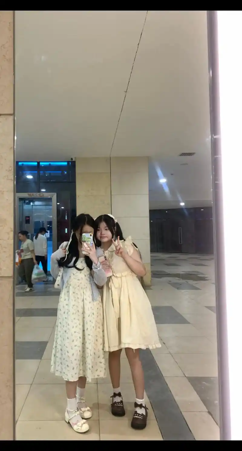 王俊凯老婆登场!#甜妹 - 抖音