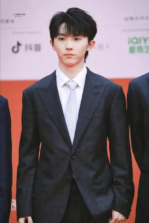 马嘉祺北影节生图##时代少年团官宣加盟北影节